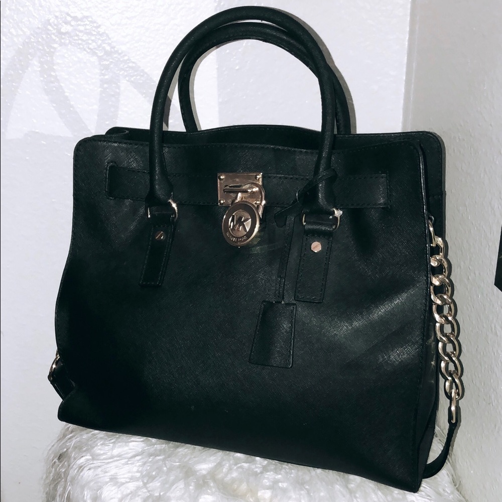 💕💕💕Beautiful MK Purses💕💕💕 - Picture 2 of 3